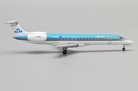    Embraer ERJ-145