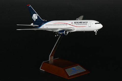    -767-200  AeroMexico