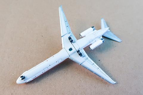    McDonnell Douglas MD-87