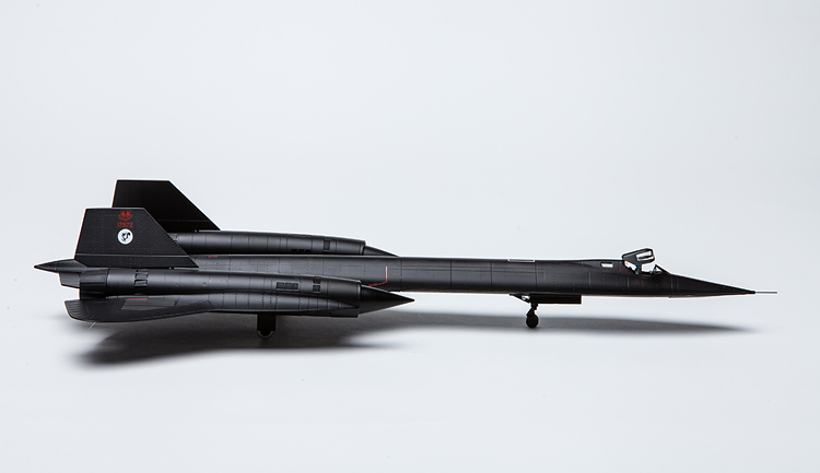    Lockheed SR-71A Blackbird   1:72