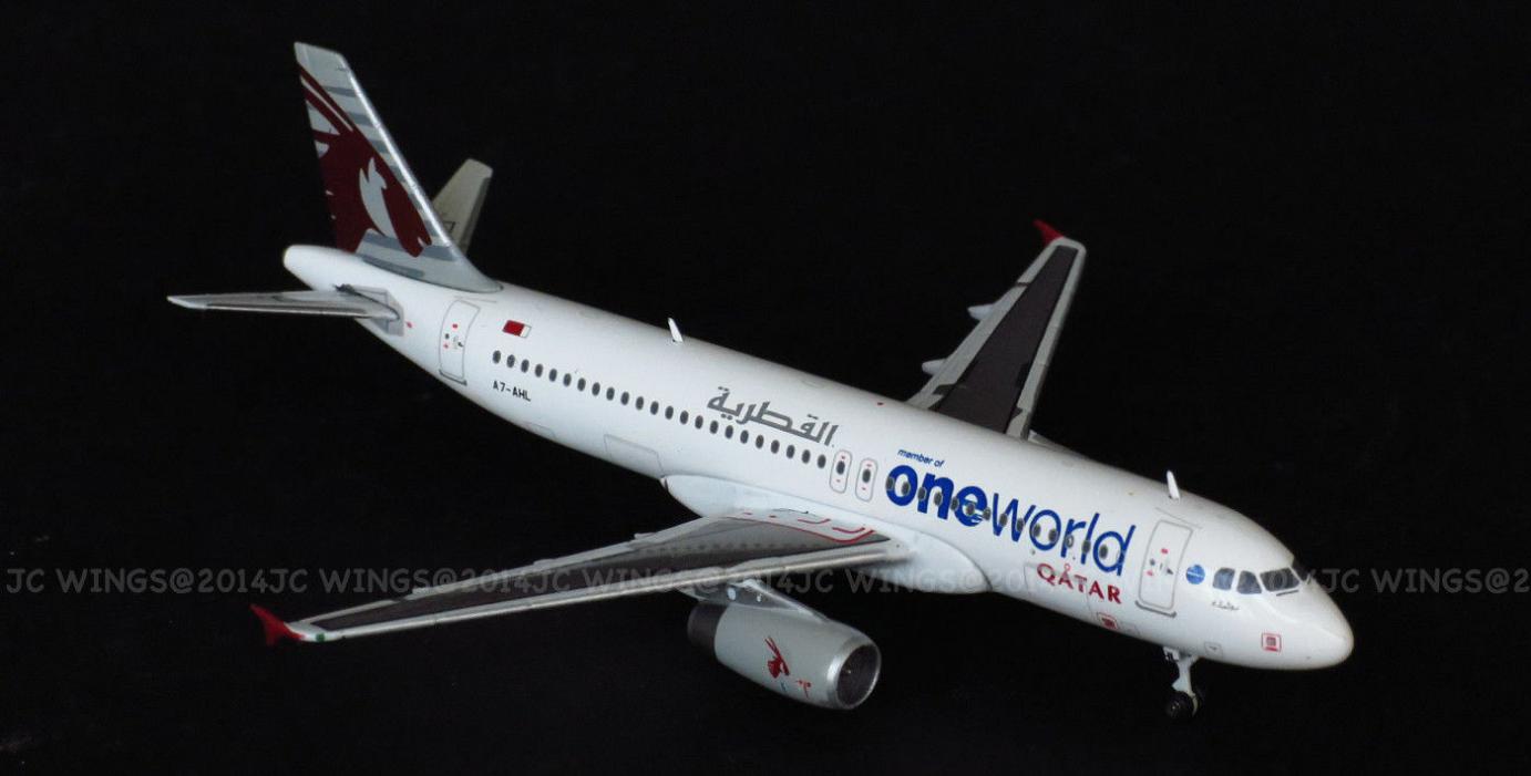    Airbus A320-200 "Oneworld"