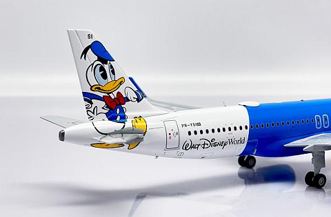 Модель самолета Airbus A320neo "Pato Donald" Модель самолета Airbus A320neo "Pato Donald"