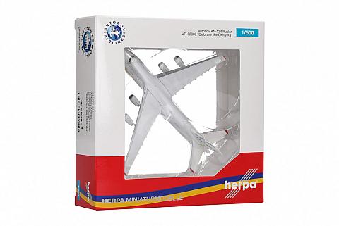 Модель самолета Антонов Ан-124 Модель самолета Антонов Ан-124