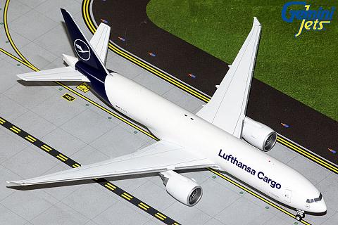 Boeing 777LRF