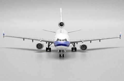    McDonnell Douglas MD-11