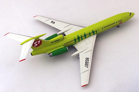   -154 S7 Airlines   1:200