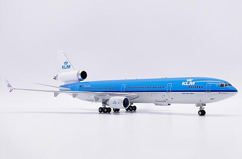    McDonnell Douglas MD-11