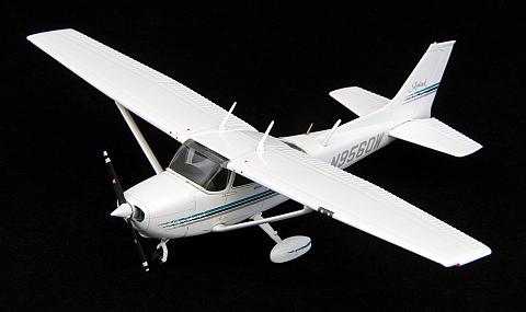    Cessna 172   1:72