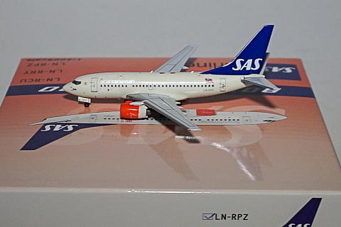 Модель самолета  Boeing 737-600