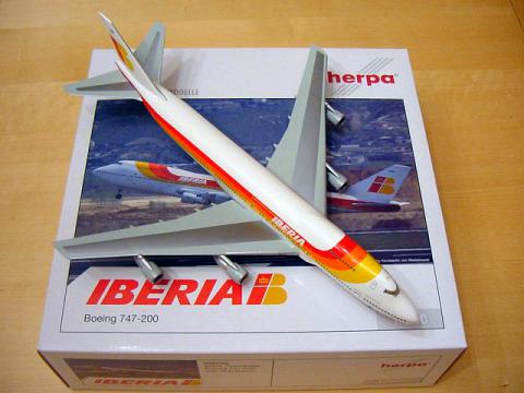   Boeing 747-200 Herpa   1:200