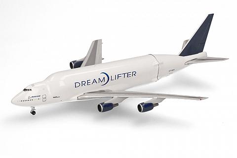 ������ ��������  Boeing 747LCF Dreamlifter