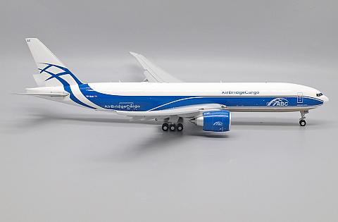 Boeing 777F ( )