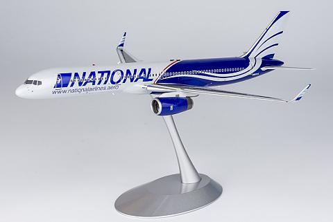 Модель самолета Boeing 757-200 Модель самолета Boeing 757-200