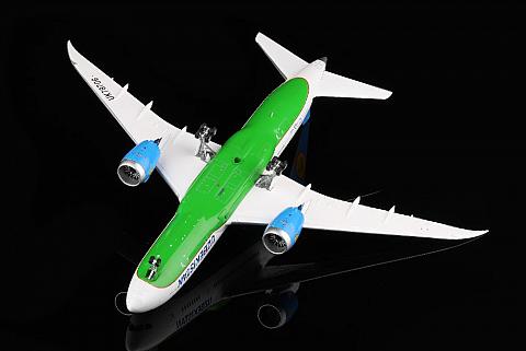 ������ ��������  Boeing 787-8
