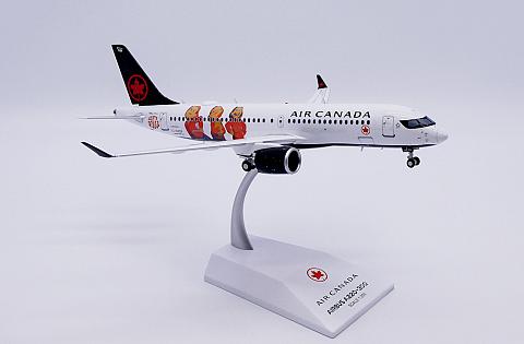    Airbus A220-300 "Turning Red"