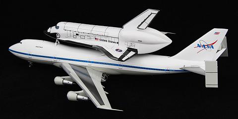    Boeing 747SR + Space Shuttle
