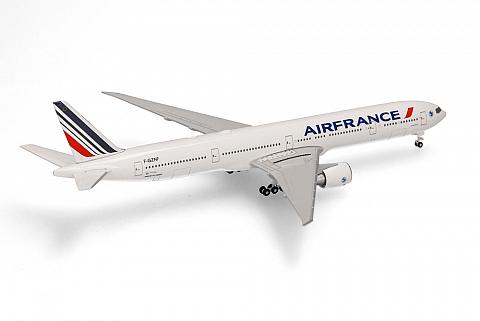 ������ ��������  Boeing 777-300ER