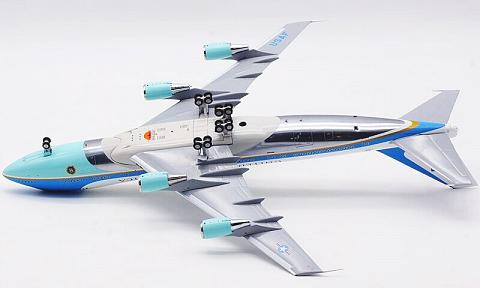 Модель самолета Boeing VC-25A "Air Force One" Модель самолета Boeing VC-25A "Air Force One"