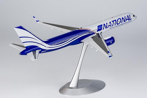 Модель самолета Boeing 757-200 Модель самолета Boeing 757-200