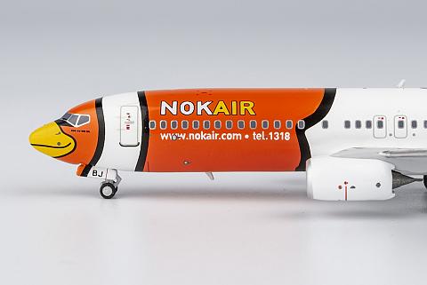 Модель самолета Boeing 737-800 "Nok Ra Rueng" Модель самолета Boeing 737-800 "Nok Ra Rueng"