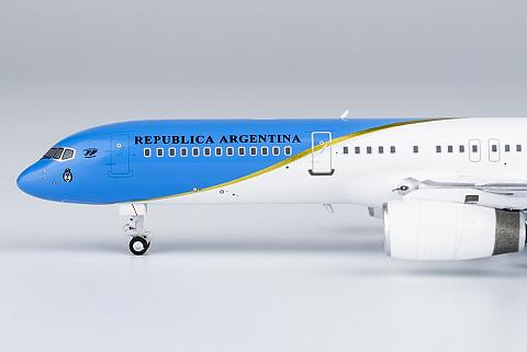    Boeing 757-200