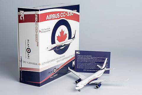 Модель самолета Airbus CC-330 Husky Модель самолета Airbus CC-330 Husky