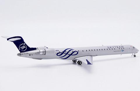    Bombardier CRJ1000 "Skyteam"