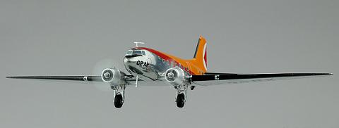 Готовая модель самолета Douglas DC-3 фирмы JC Wings Готовая модель самолета Douglas DC-3 фирмы JC Wings