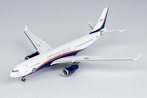 Модель самолета Airbus CC-330 Husky Модель самолета Airbus CC-330 Husky