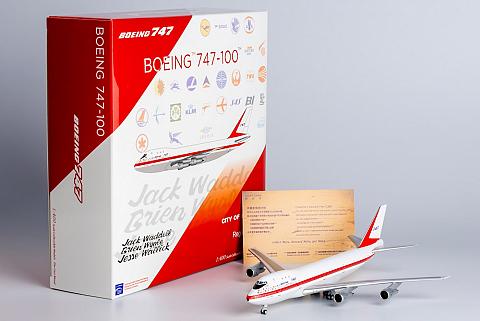 Модель самолета  Boeing 747-100 Модель самолета  Boeing 747-100