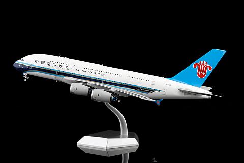 ������ ��������  Airbus A380-800