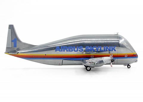 Boeing 377SGT Super Guppy 