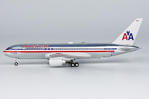 Модель самолета Boeing 767-200 Модель самолета Boeing 767-200