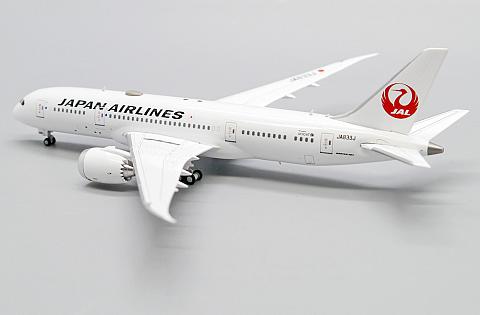    Boeing 787-8