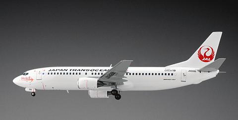    Boeing 737-400  Japan Transocean Air