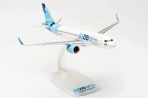 Модель самолета Airbus A320neo Модель самолета Airbus A320neo