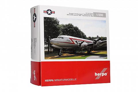 ������ ��������  Douglas C-54