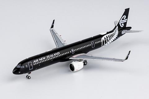 Модель самолета Airbus A321neo Модель самолета Airbus A321neo
