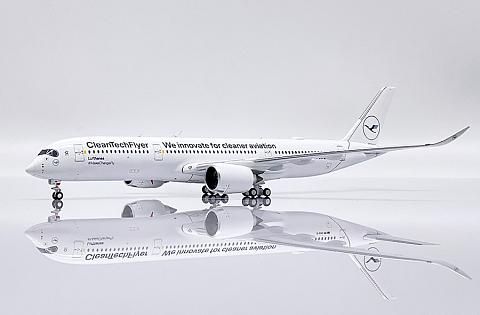    Airbus A350-900XWB "CleanTechFlyer"