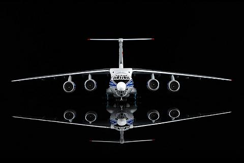 Модель самолета Ильюшин Ил-76ТД-90ВД Модель самолета Ильюшин Ил-76ТД-90ВД