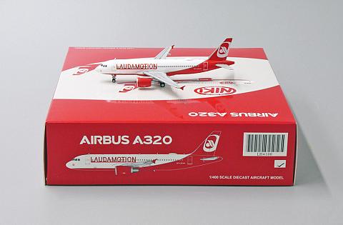 Модель самолета  Airbus A320