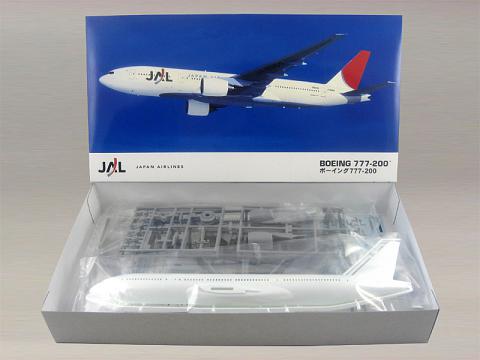 ������ �������� �����-777-200 Hasegawa � �������� 1:200