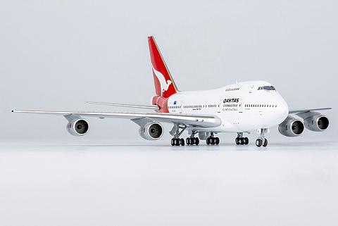 Модель самолета  Boeing 747SP
