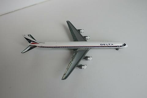    Douglas DC-8-71