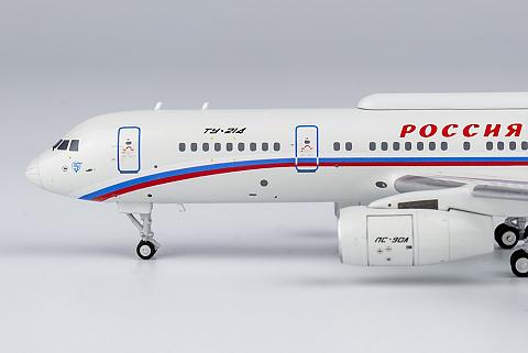 Модель самолета Туполев Ту-214СР Модель самолета Туполев Ту-214СР