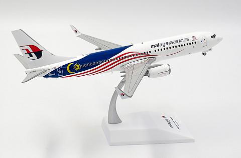    Boeing 737-800 "Negaraku"