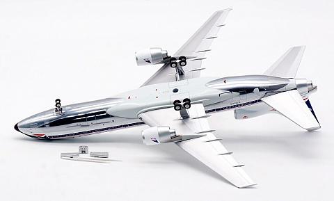 Модель самолета  Lockheed L-1011 TriStar