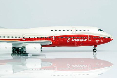    Boeing 747-8