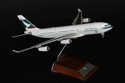   Airbus A340-200 Cathay Pacific Airways   1:200