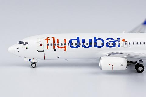 Модель самолета Boeing 737-800 Модель самолета Boeing 737-800